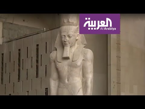 عربة توت عنخ آمون إلى المتحف المصري الكبير